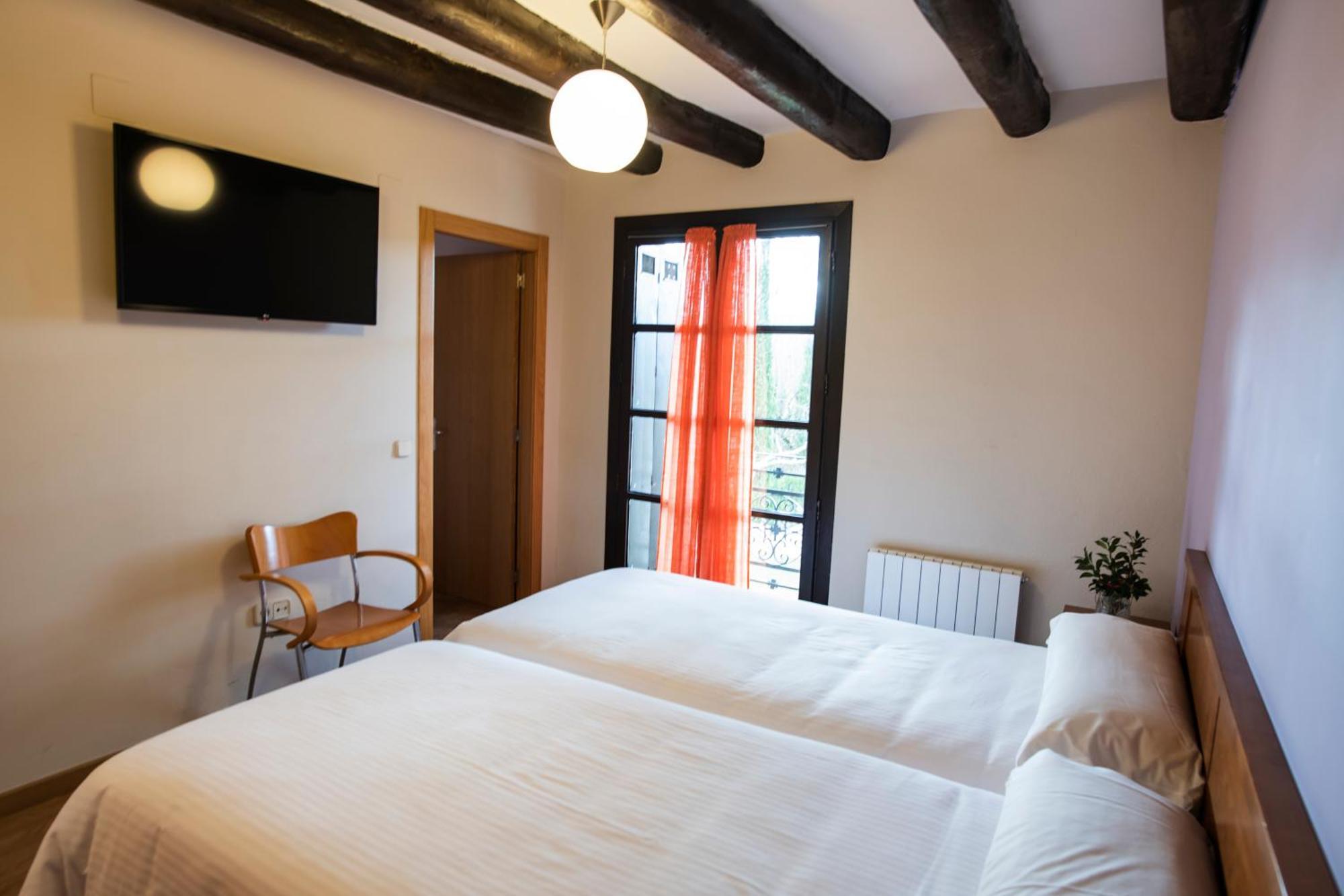 Camping & Bungalows Ligueerre De Cinca Экстерьер фото